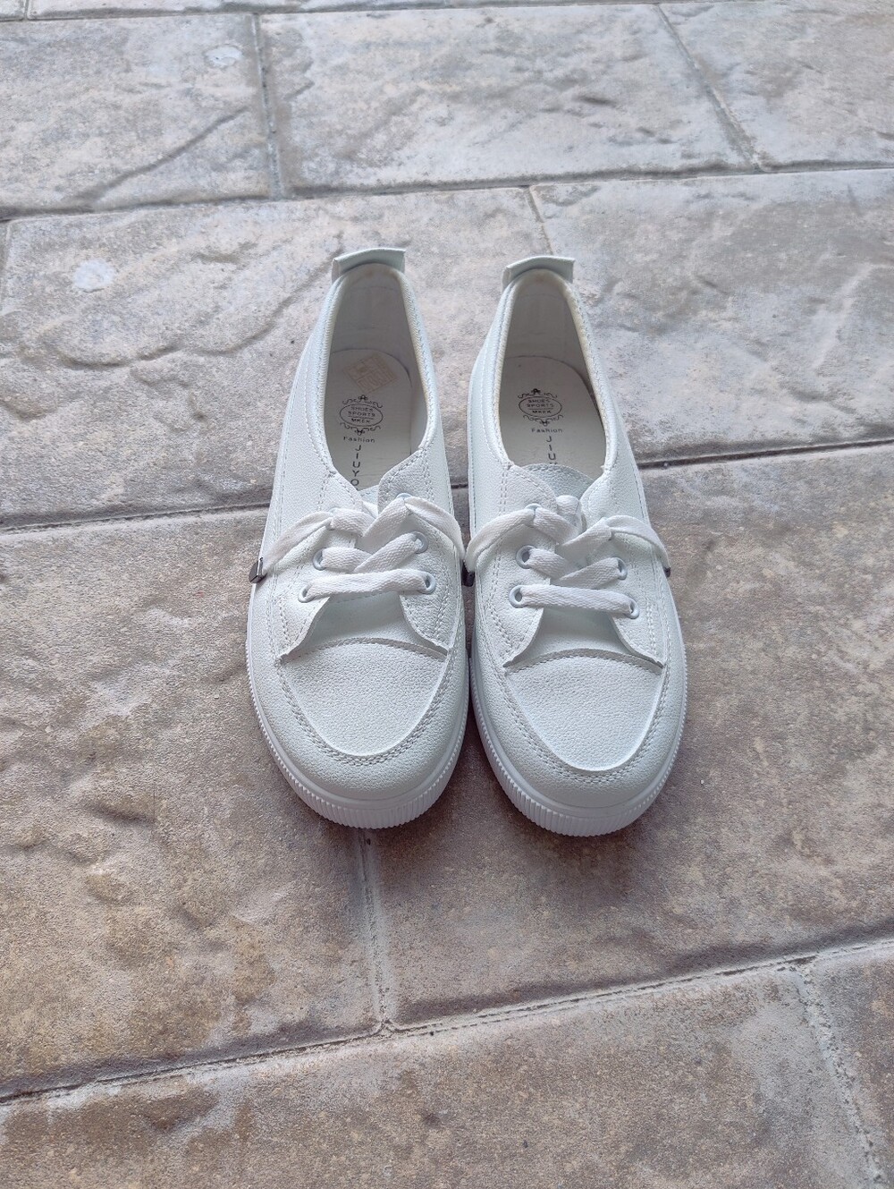 White Slip-On Casual Sneakers with Lace Detail
